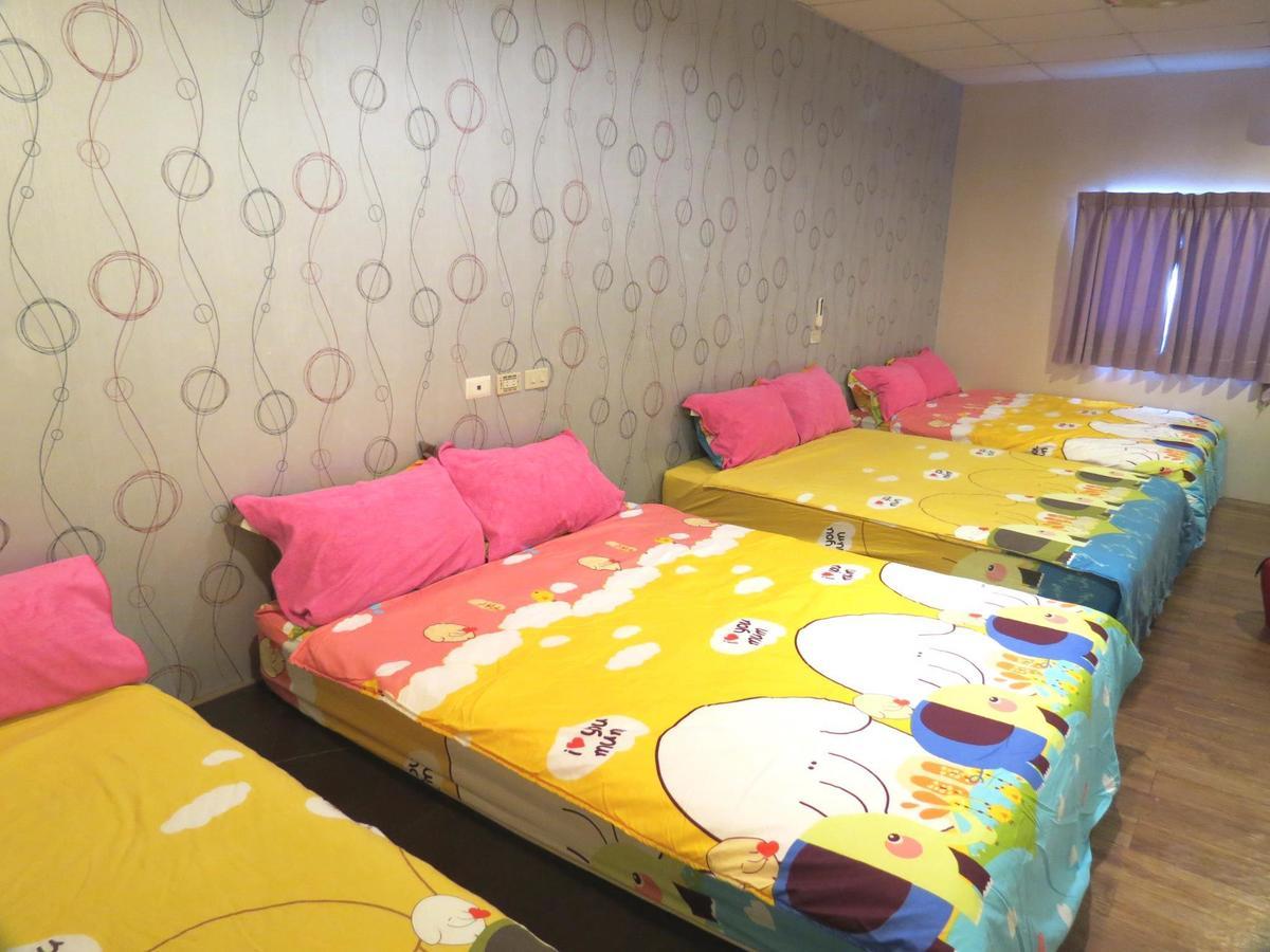 Smile Baby Hotel หลัวตง ภายนอก รูปภาพ