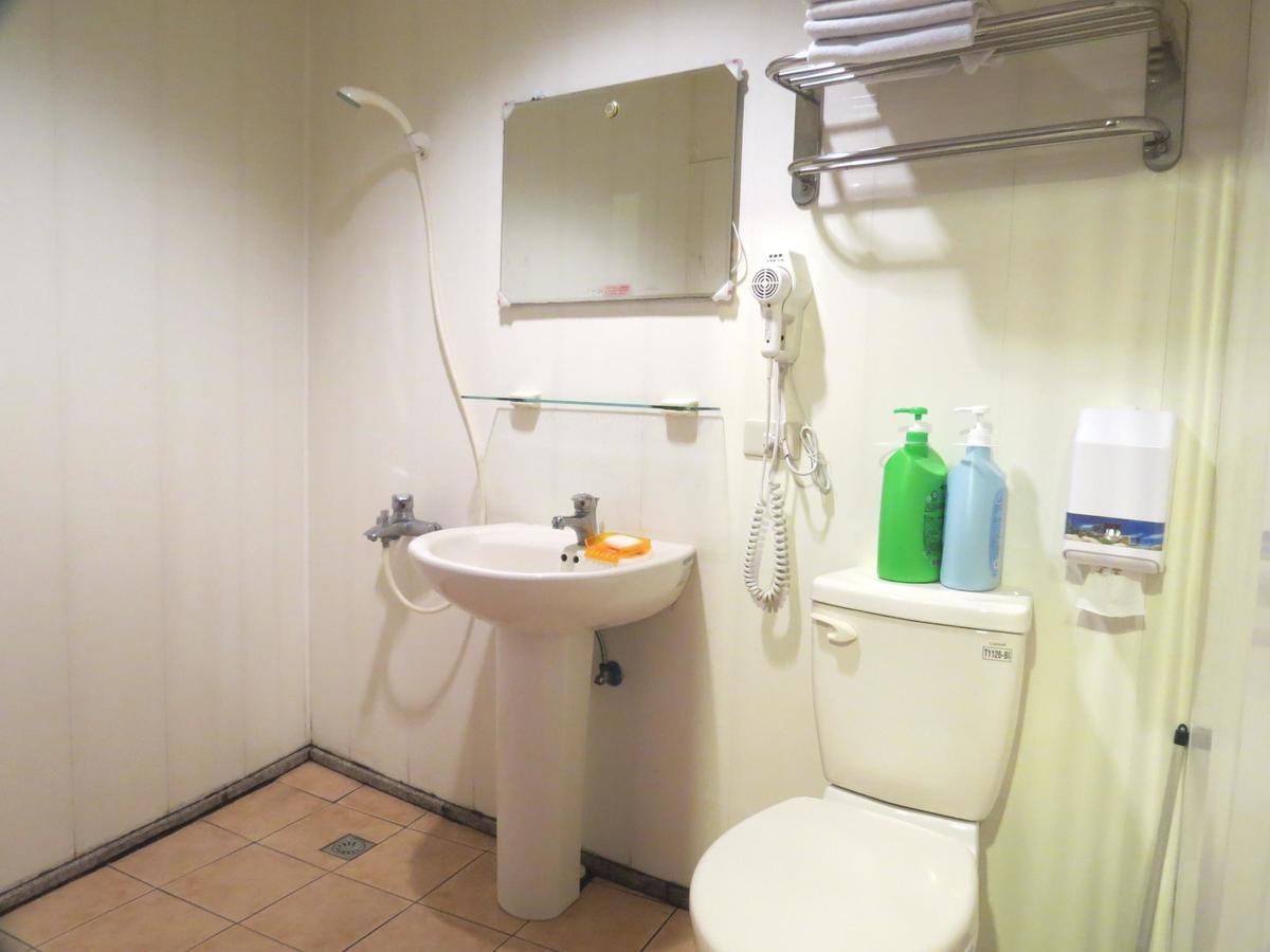Smile Baby Hotel หลัวตง ภายนอก รูปภาพ